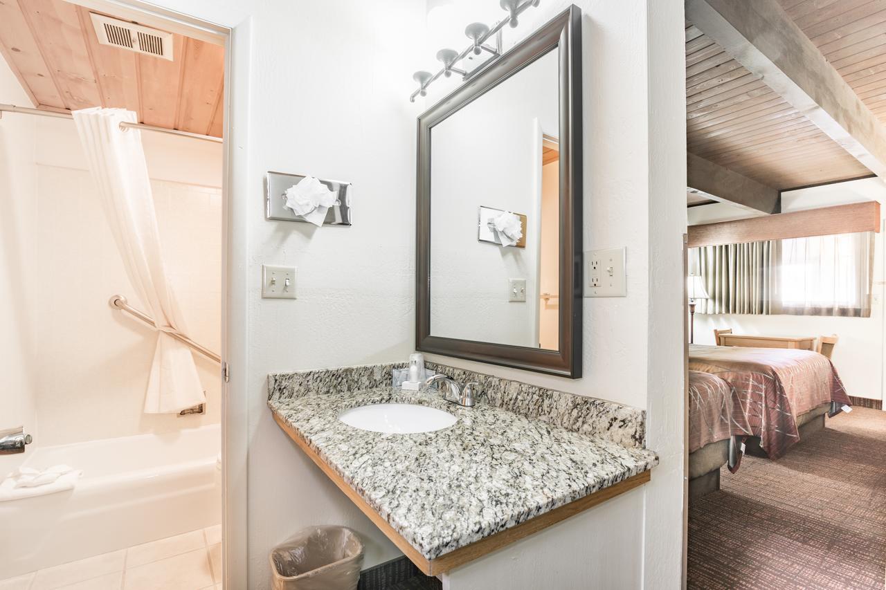 Teton West Motel Дриггс Экстерьер фото